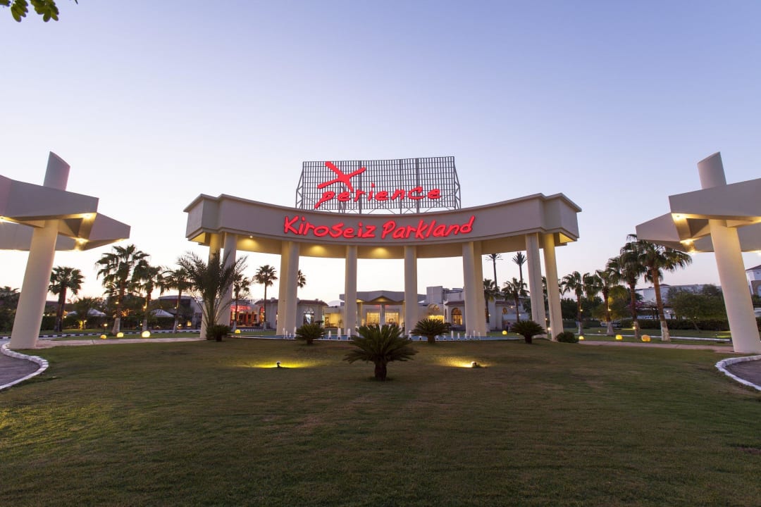 Exterior Morning - Xperience Kiroseiz Parkland Xperience Kiroseiz Parkland Resort