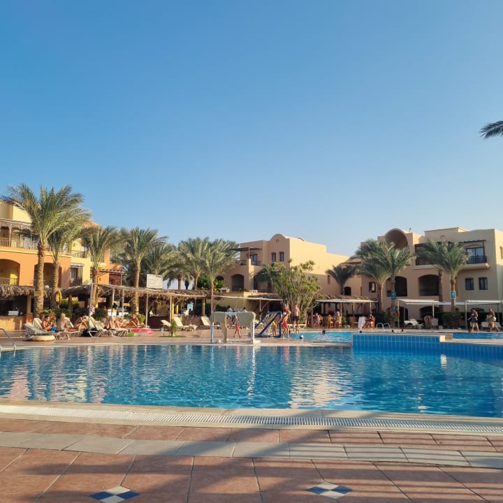 Pool Jaz Makadi Saraya Resort