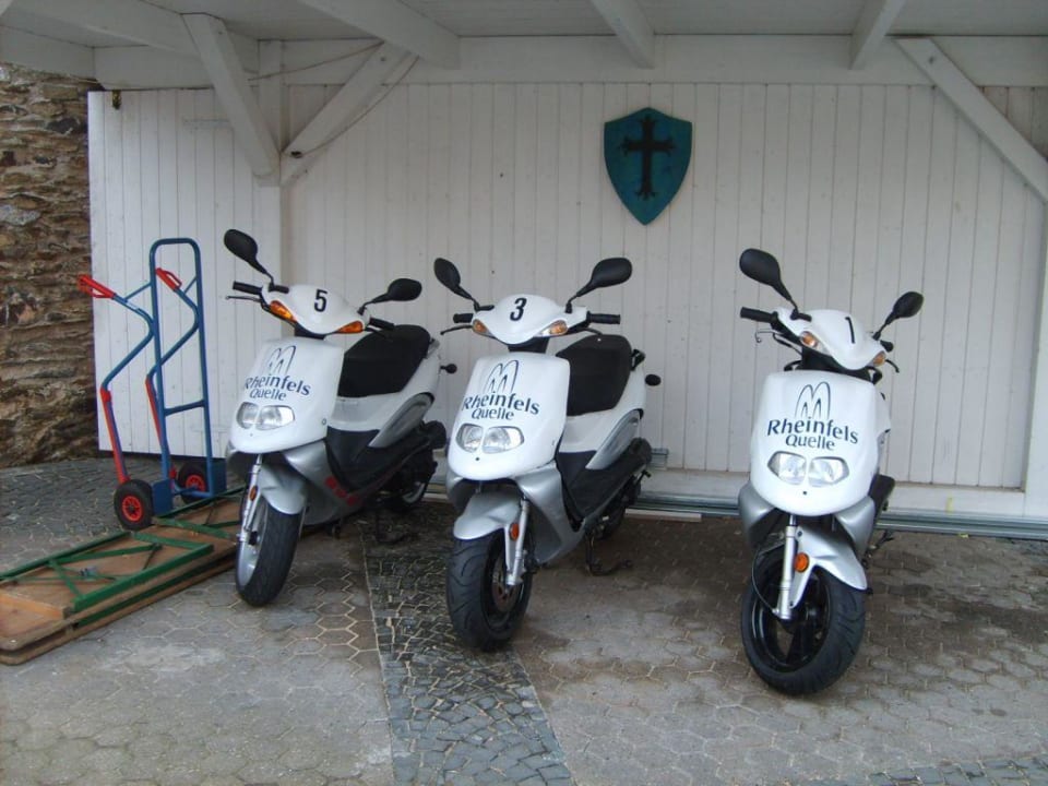 Mietroller Hotel Schloss Rheinfels