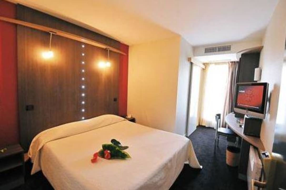 Hotel l'Occitan Hotel l'Occitan