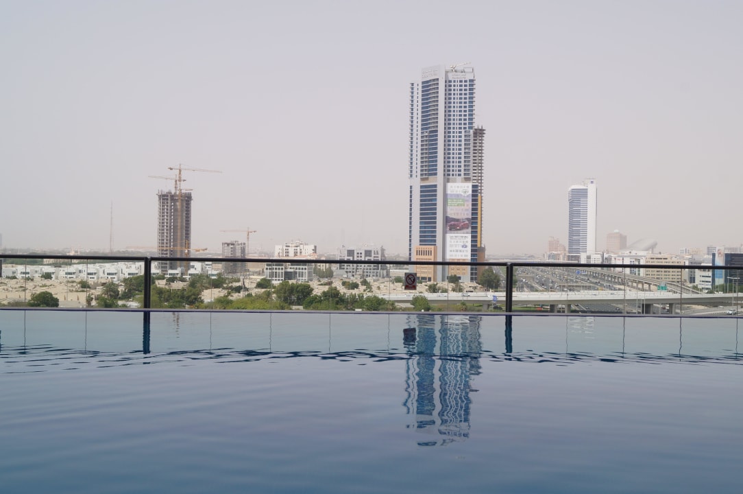 Pool  Two Seasons Hotel & Apartments