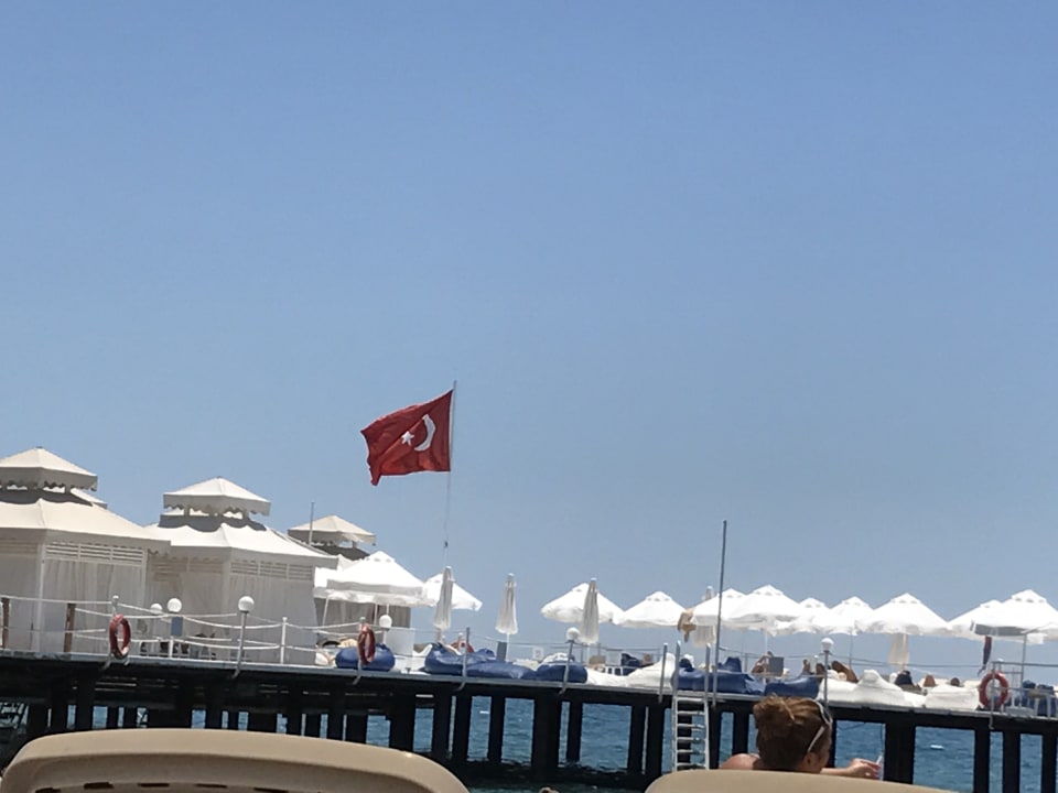 Strand Titanic Deluxe Lara