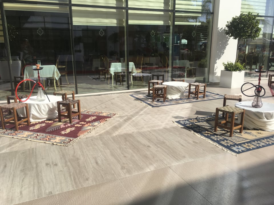 Sonstiges Azura Deluxe Resort & Spa Hotel