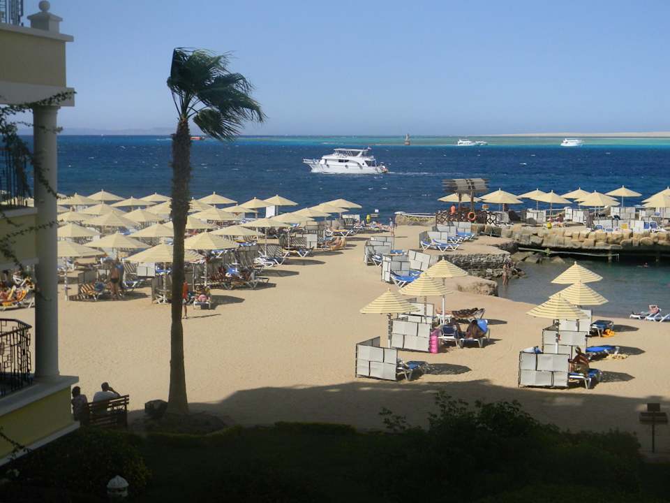 Вид с балкона SUNRISE Holidays Resort (Adults Only)