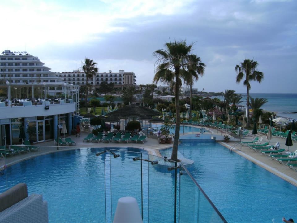 Pool Hotel Sunrise Beach