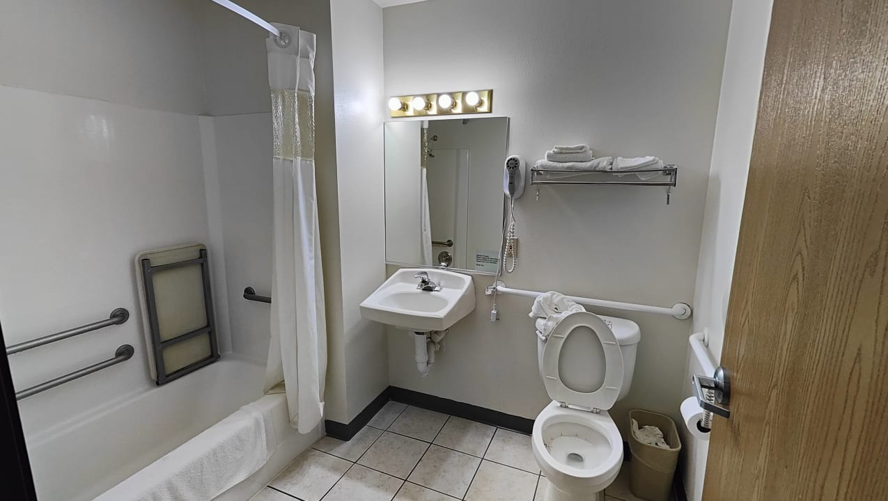 Zimmer Americas Best Value Inn Green River