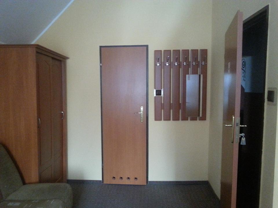 Dzrwi do wc Pension Toreja