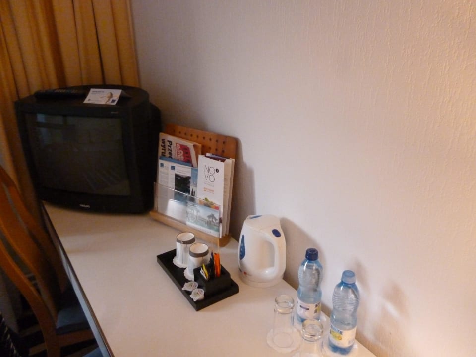 Stary telewizor Hotel Novotel Wroclaw