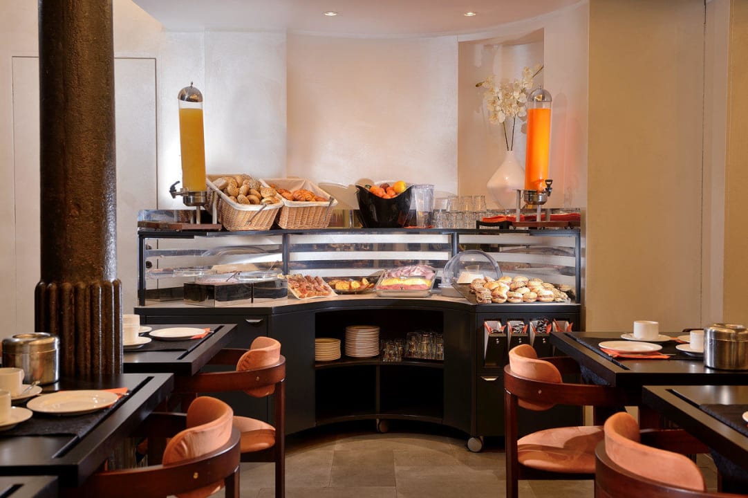 Buffet colazione Hotel Paganelli