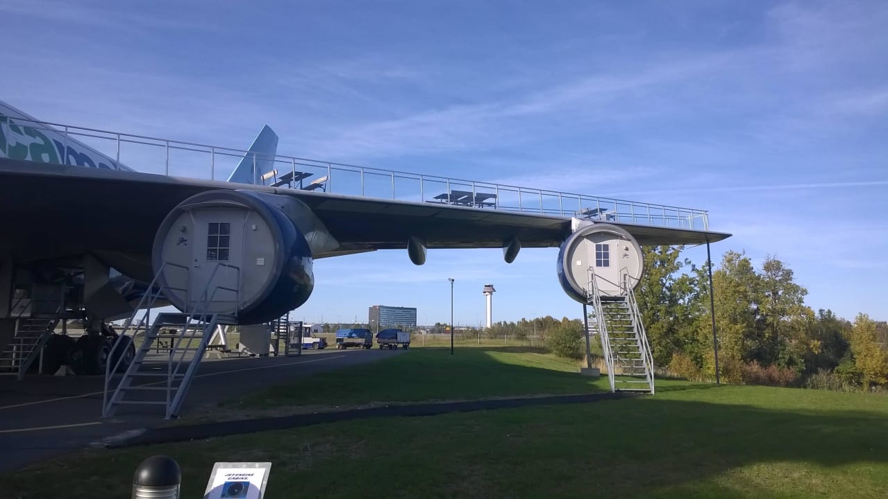 Zimmer im Triebwerk Hostel Jumbo Stay