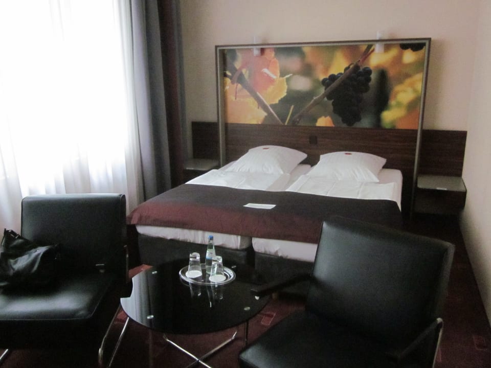 Zimmer Premier Inn Köln City Mediapark