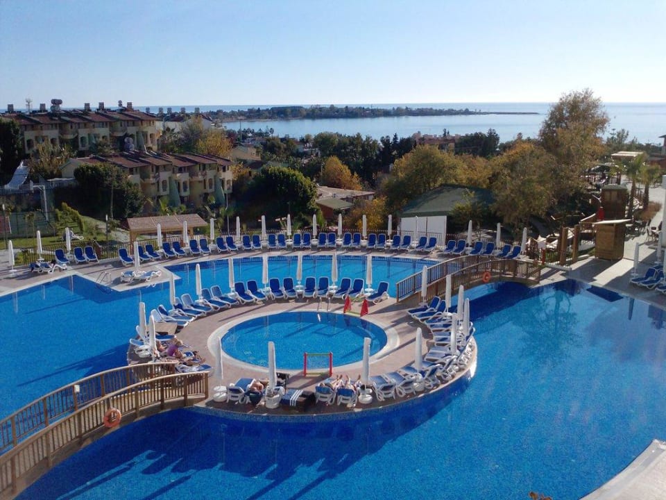 Blick von Hotelterrasse nach Side Side Prenses Resort & Spa