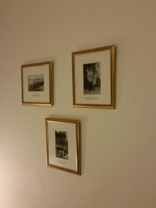 Bilder im Zimmer Hotel The American Colony