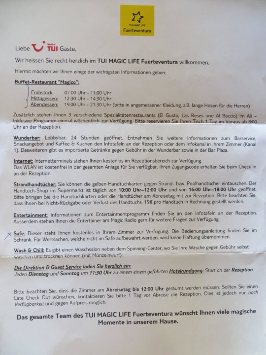 Hotelinfos auf dem Zimmertisch TUI MAGIC LIFE Fuerteventura
