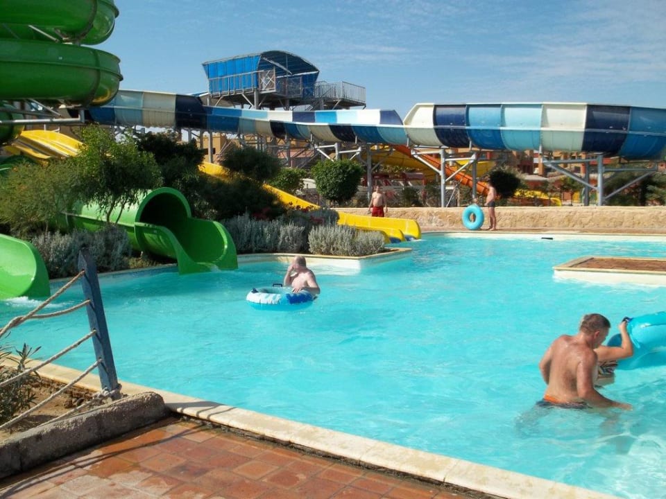 Zjeżdżalnia Hotel Titanic Palace