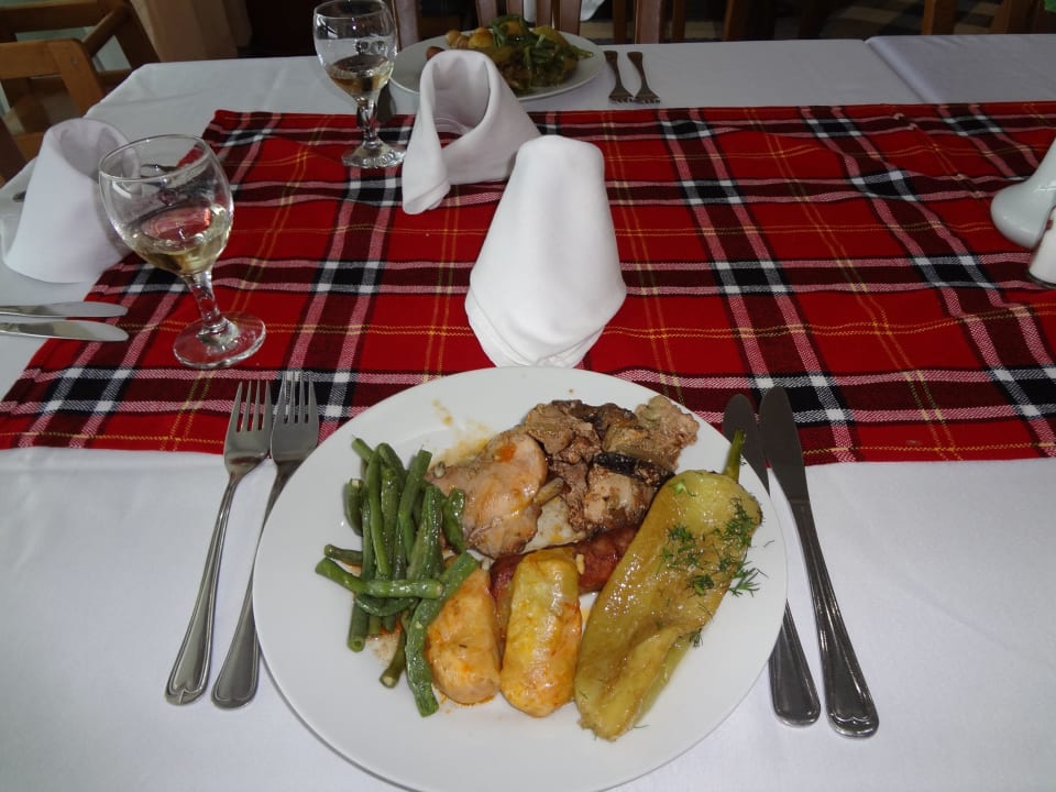 Bulgariescher Themenabend AluaSun Helios Beach