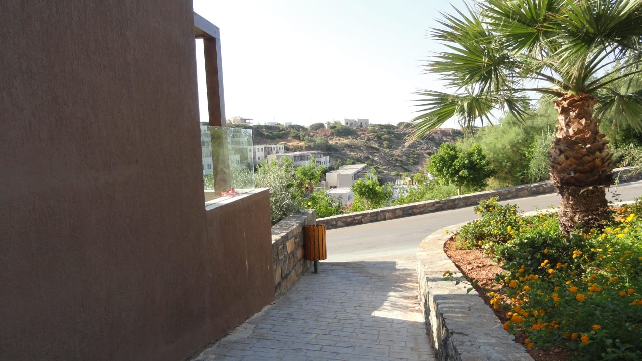 Ausgang zum Strand Atlantica Mikri Poli Crete