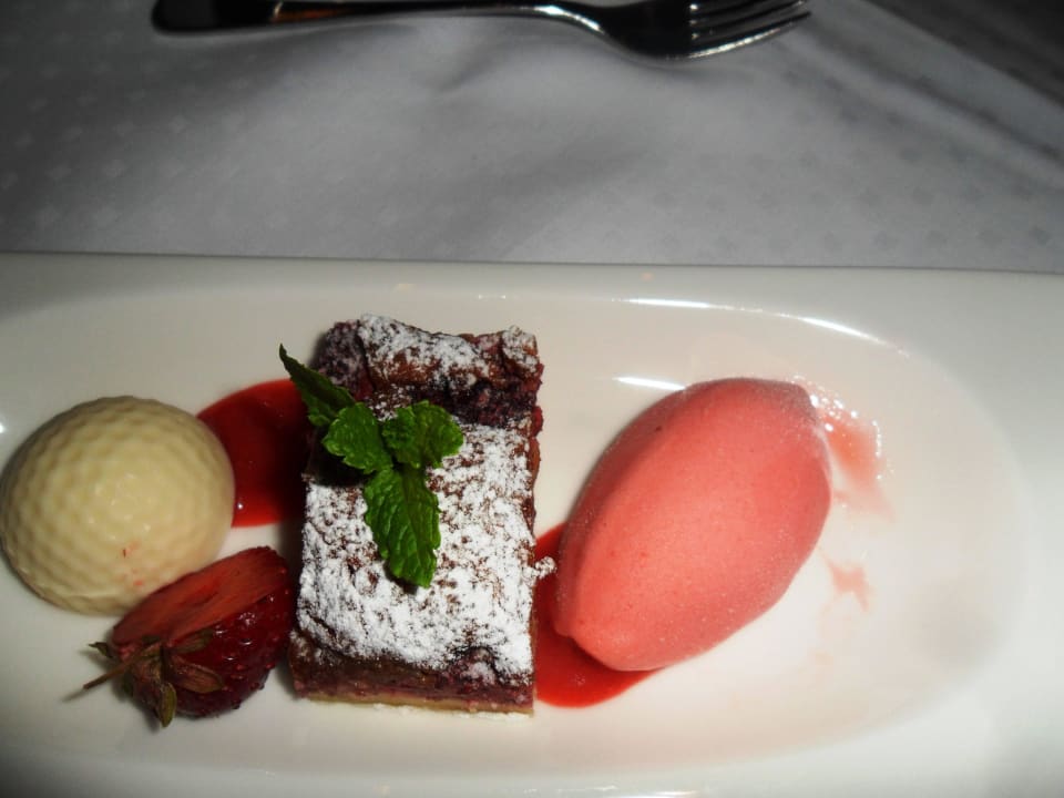 Nachspeise abends Hotel DIE SONNE