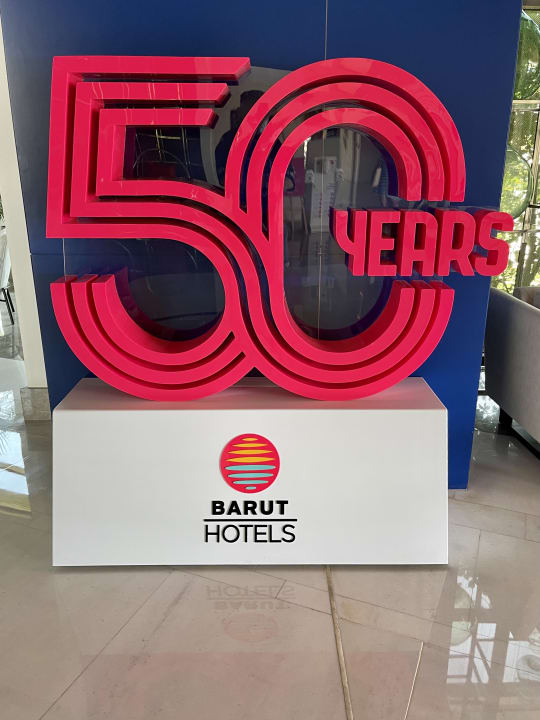 Sonstiges Acanthus Cennet Barut Collection