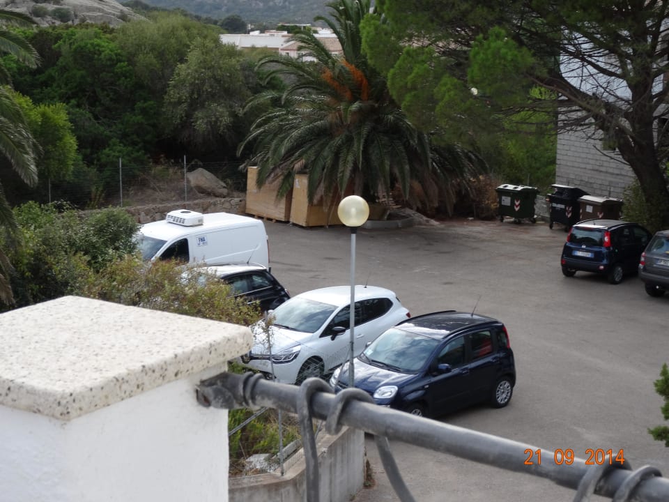 Ausblick auf den hauseigenen Parkplatz Hotel Dolce Vita