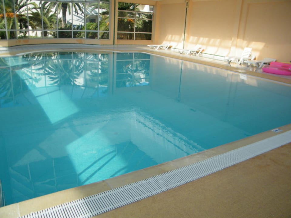 Hallenbad Dar Khayam