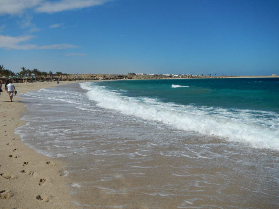 Strand Richtung Norden Malikia Resort Abu Dabbab