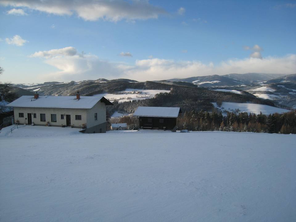 Ferienwohnungen im Winter Pension Wachahof