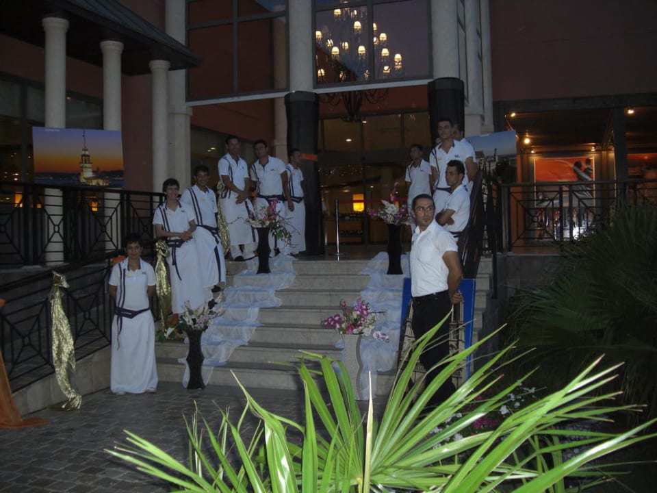 Empfang am Restaurant TUI BLUE Palm Garden