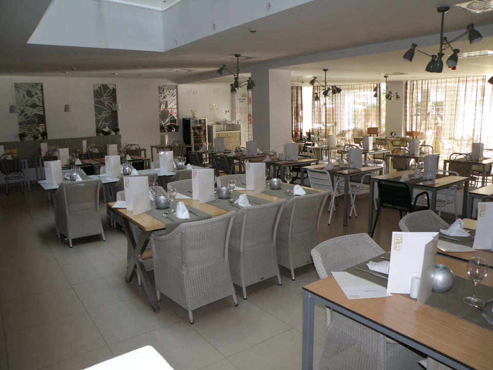 Gastro Hotel LIVVO Anamar Suites
