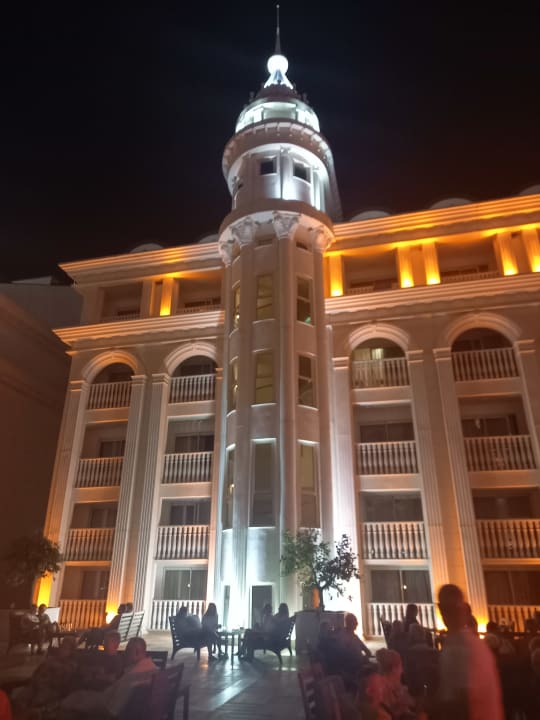 Gastro Side Royal Palace Hotel & Spa