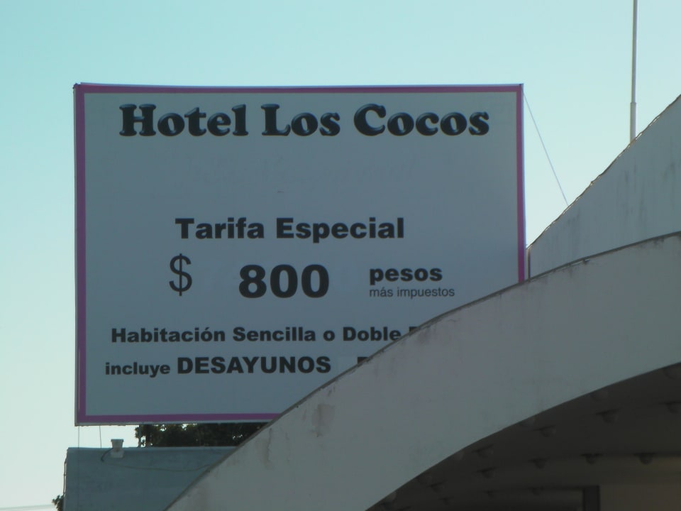 Reklameschild für das Hotel Hotel Los Cocos