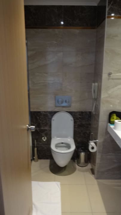 Bad Toilette Hotel Royal Garden Beach