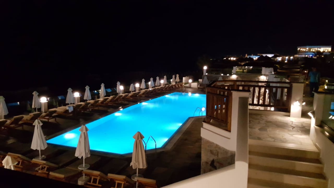 Vom Hotel aus Alexander Beach Hotel & Village Resort