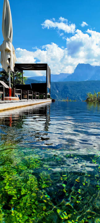 Pool Hotel-Chalet Pennhof