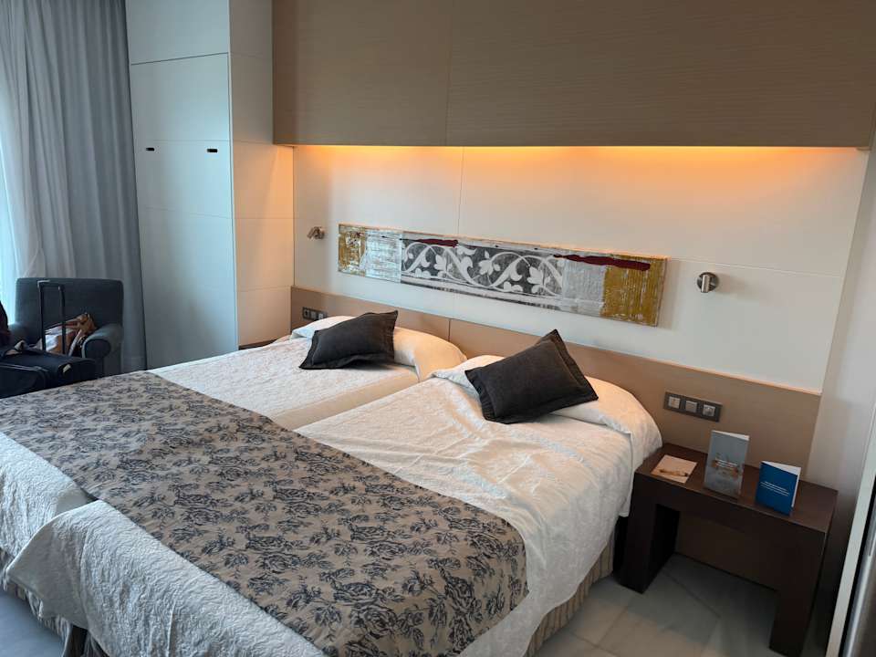 Zimmer Hipotels Gran Conil Hotel