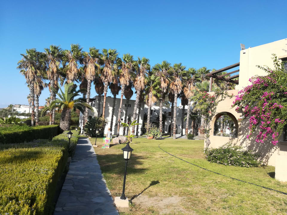 Gartenanlage Porto Bello Beach