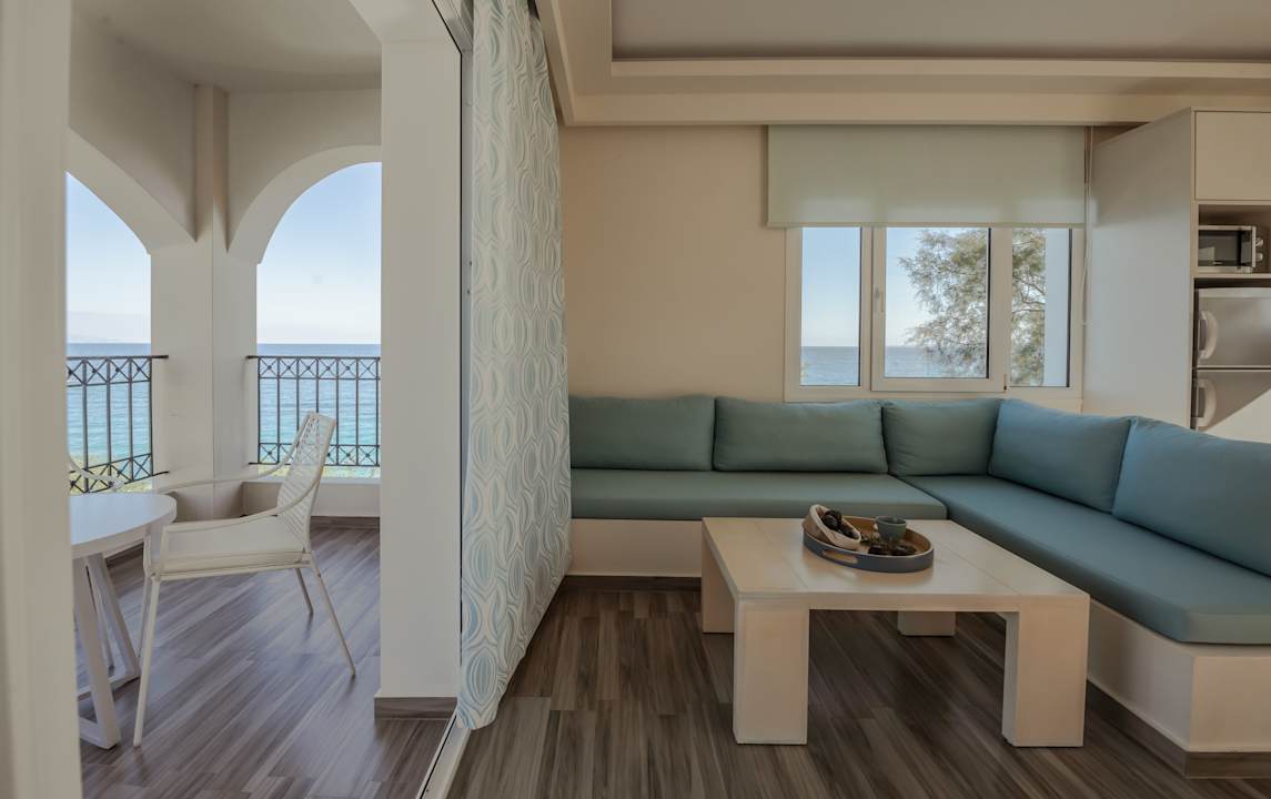 Zimmer Erietta Luxury Apartments