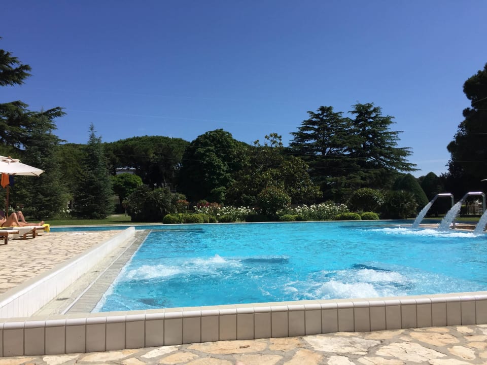 Wunderschöner Pool Falkensteiner Hotel Adriana