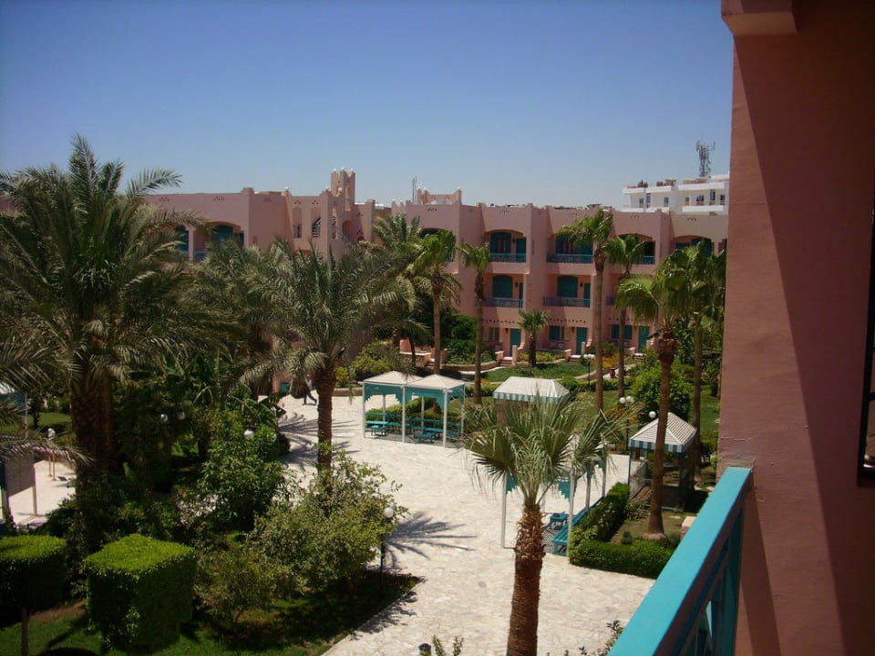 Der Garten Hotel Le Pacha Beach Resort