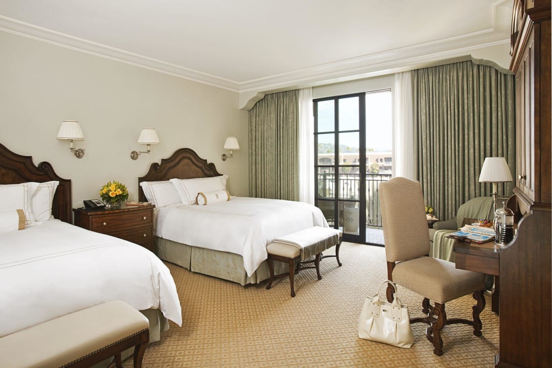 Deluxe Guestroom  Hotel Montage Beverly Hills