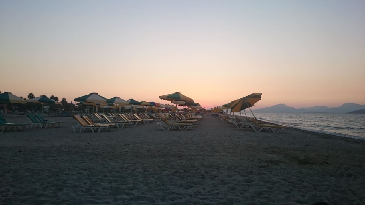 Strand Sentido More Meni Residence & Suites