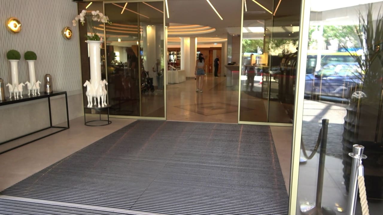 Lobby Hotel Palace Berlin
