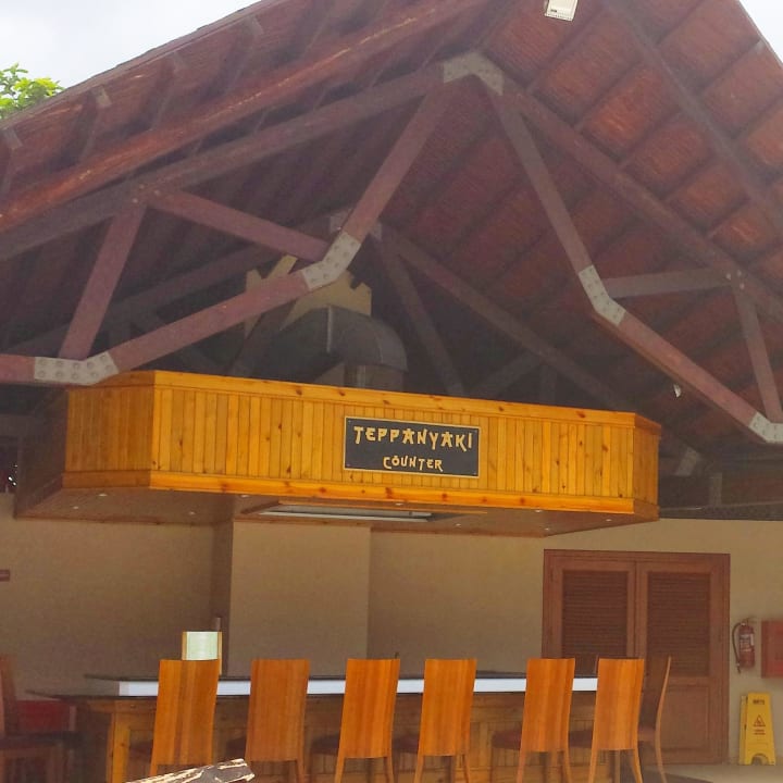 Restaurant im Hotel Berjaya Beau Vallon Bay Resort & Casino