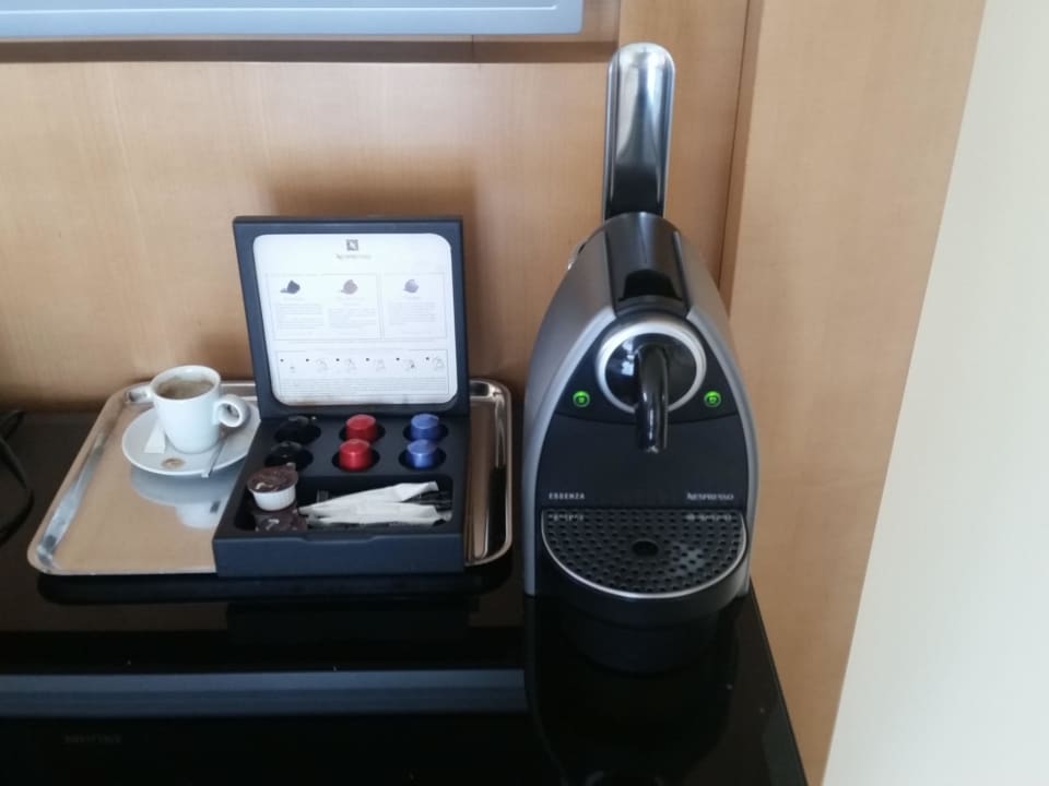 Nespresso Zimmer 725 Hotel Le Méridien München