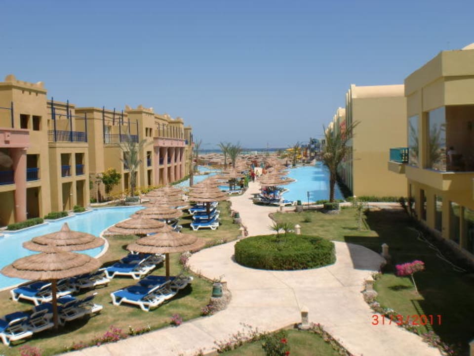 Zimmer am Pool Titanic Beach Spa & Aqua Park