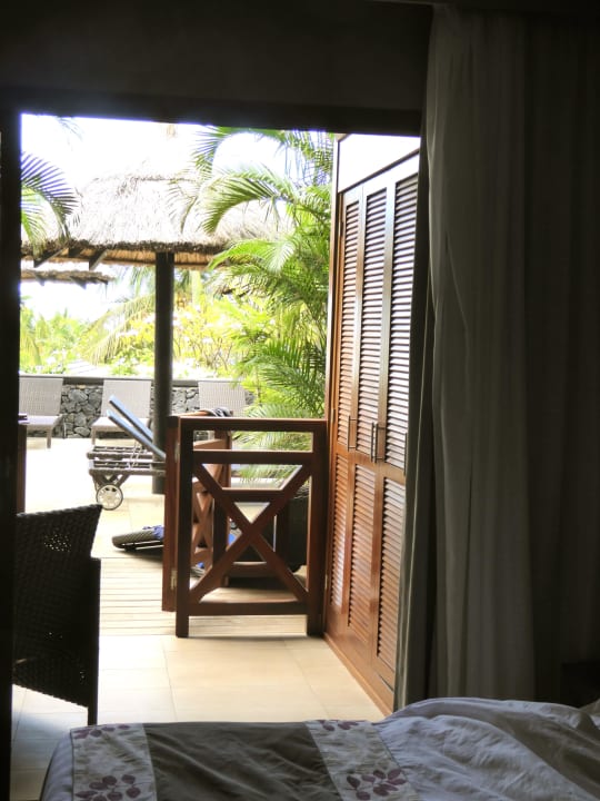 Sicht aus dem Parterre Zimmer "Guetali" Iloha Seaview Hotel