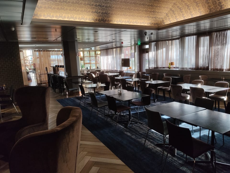 Gastro Hilton Helsinki Strand