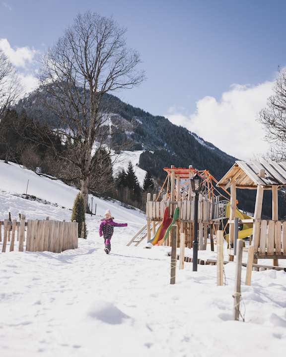 Sport & Freizeit Ellmauhof - das Generationenresort