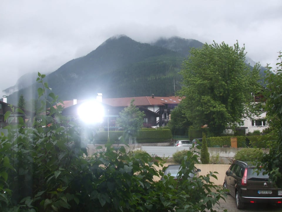 Vom balkon ausblick auf die berge Hotel Bavaria Garmisch Partenkirchen