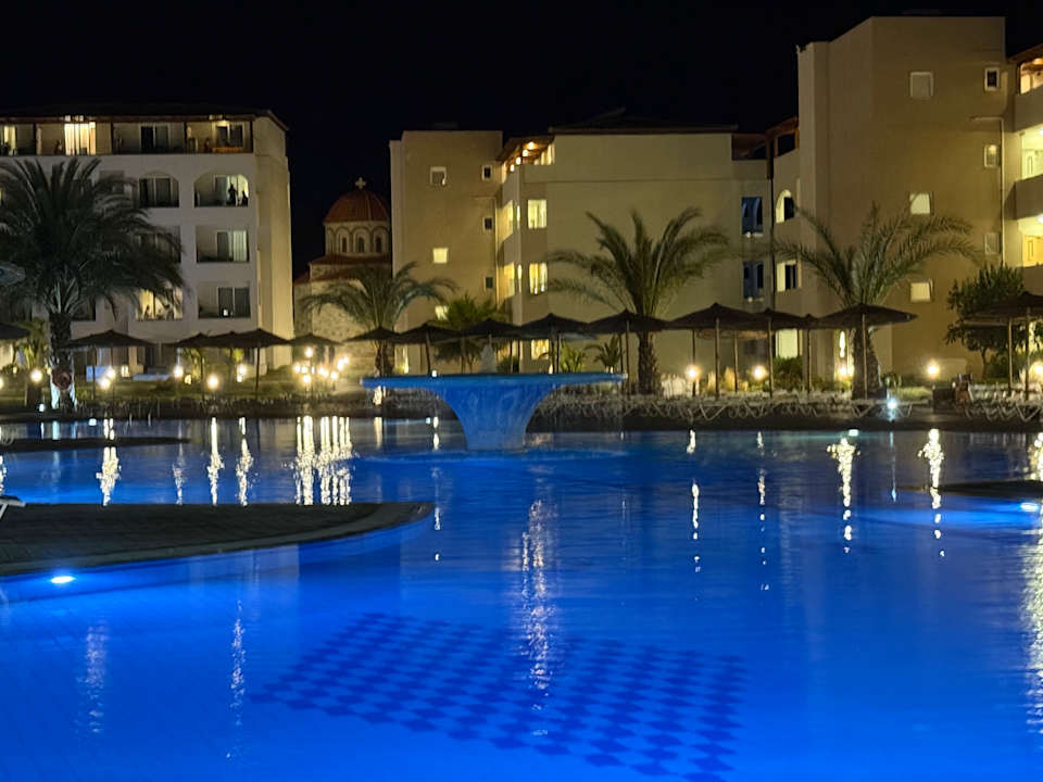 Pool Myrina Beach Hotel